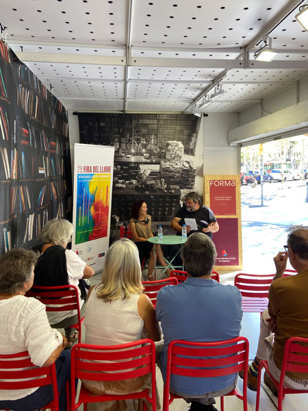 Maite Carranza i Sebastià Bennasar parlant de la passió per la literatura infantil i juvenil